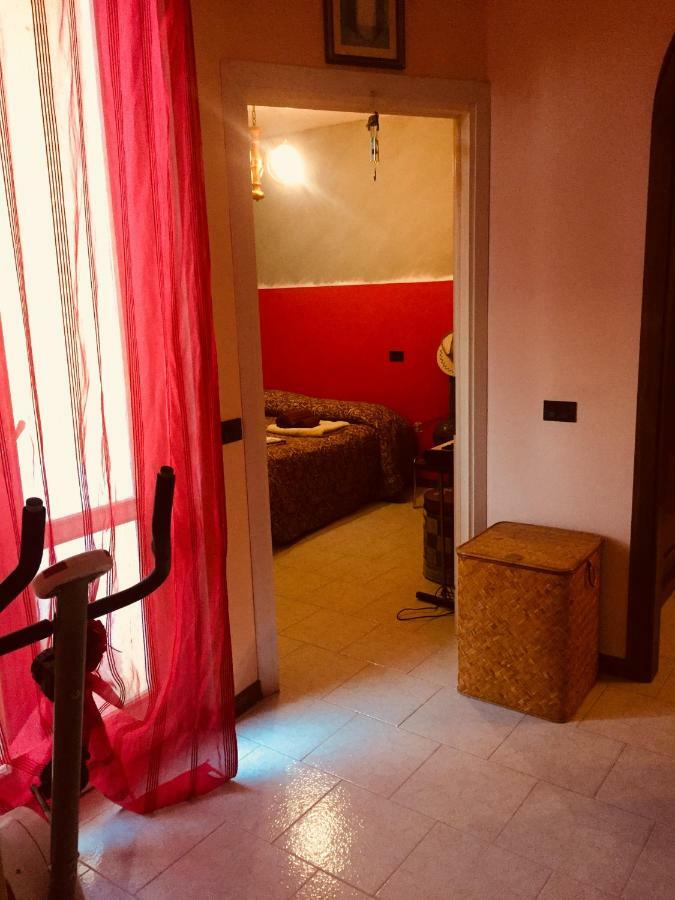 Ferienwohnung Il Girasole Castel Ritaldi Exterior foto